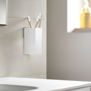 Rubik tumbler holder and glass - Roca