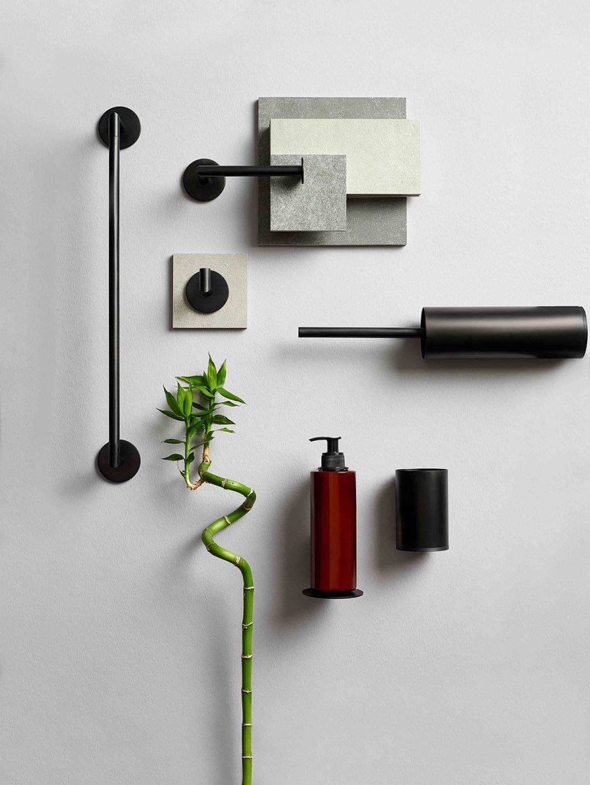 BATHROOM ACCESSORIES